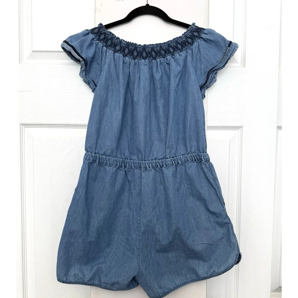Love Tree Romper Womens Large Blue Chambray Smocked Off Shoulder Flutter Sleeve